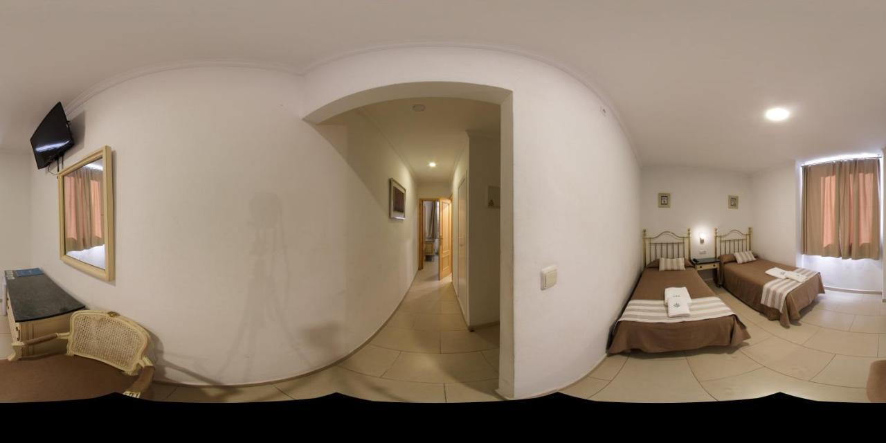 Superior Family Room